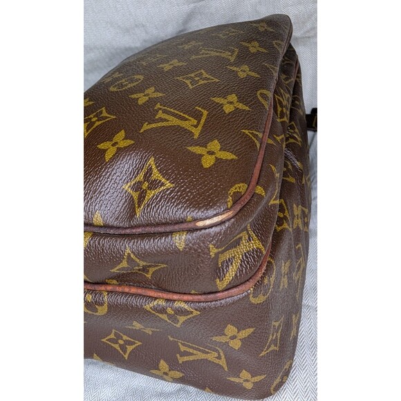 Louis Vuitton Nile Monogram Crossbody Bag M45244 Vintage Authentic w/ COA - Picture 11 of 16